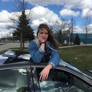 Meet your Posher, Cara